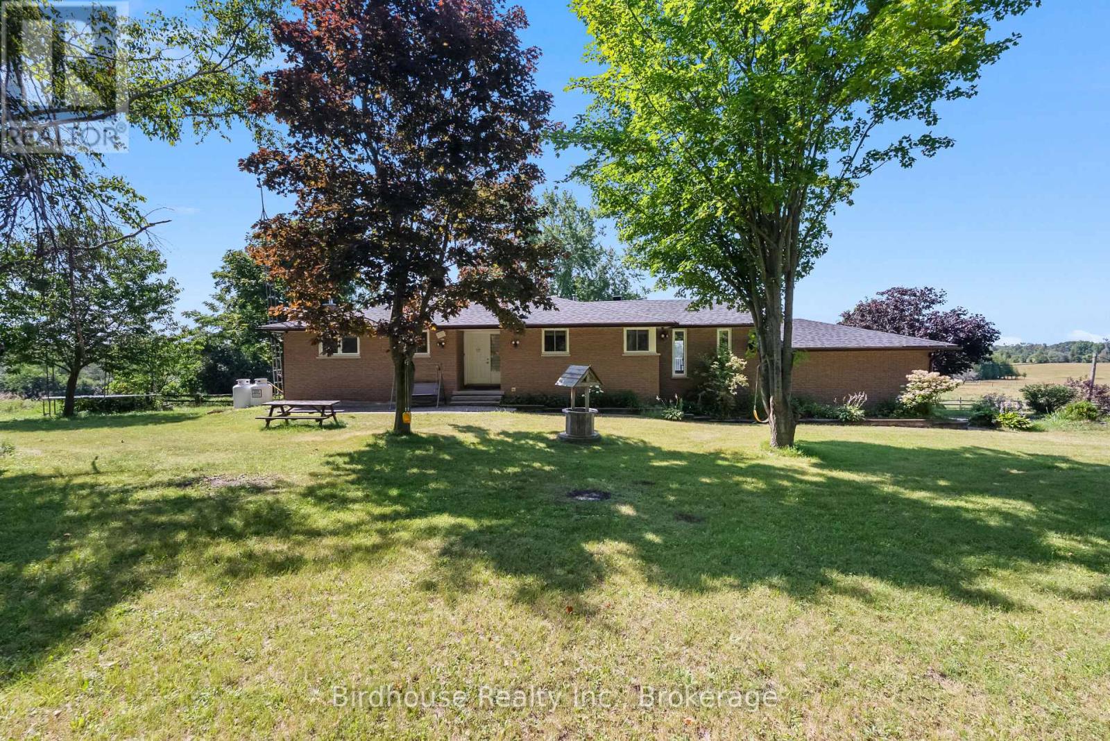 36 SUGAR BUSH ROAD