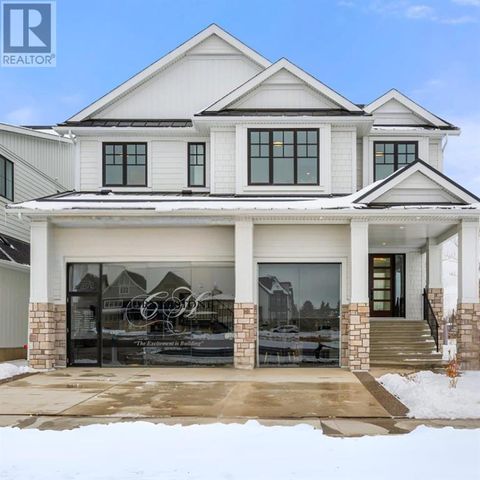 298 Bessborough Drive Calgary AB T3E7M3