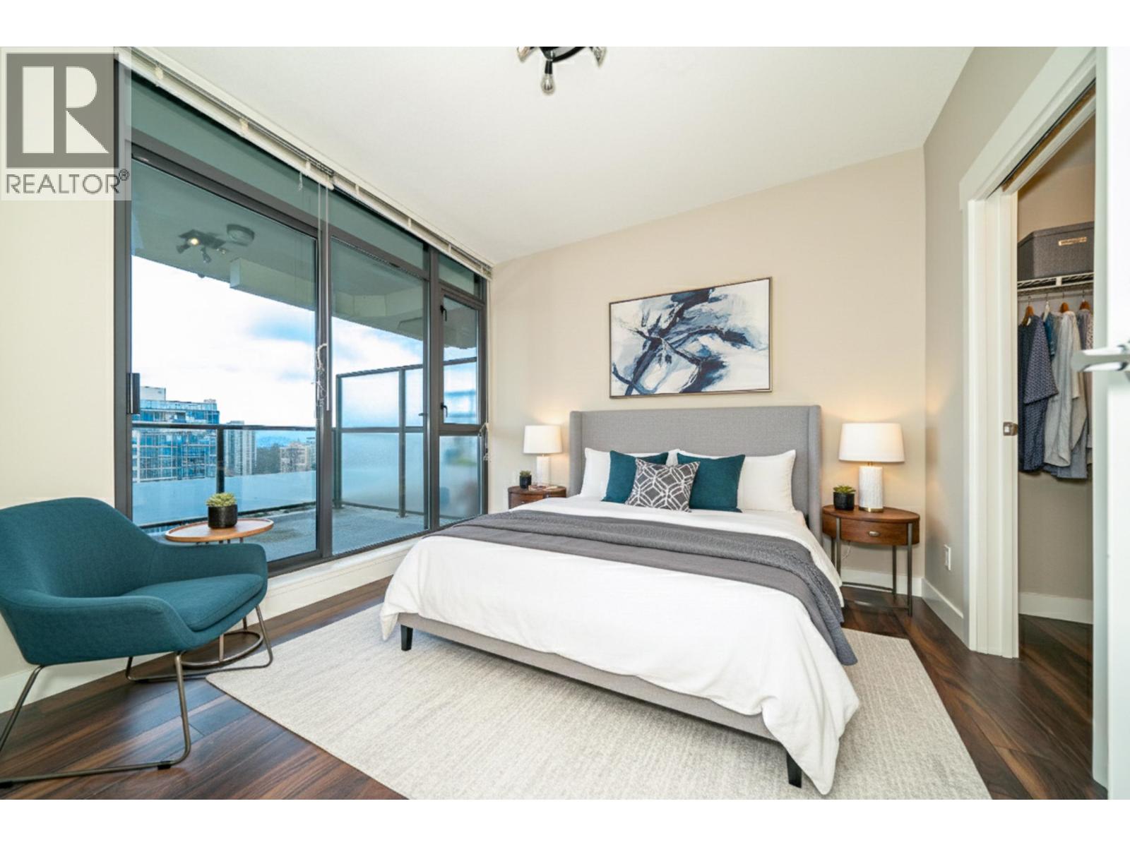 2902 7088 18TH AVENUE