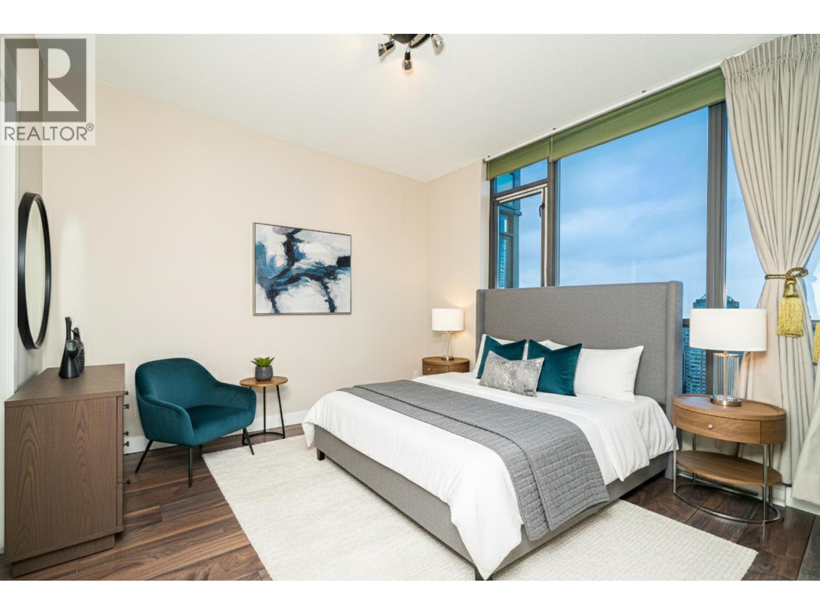 2902 7088 18TH AVENUE