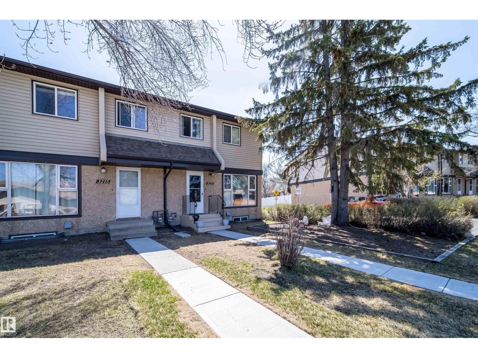3217 142 AV NW NW