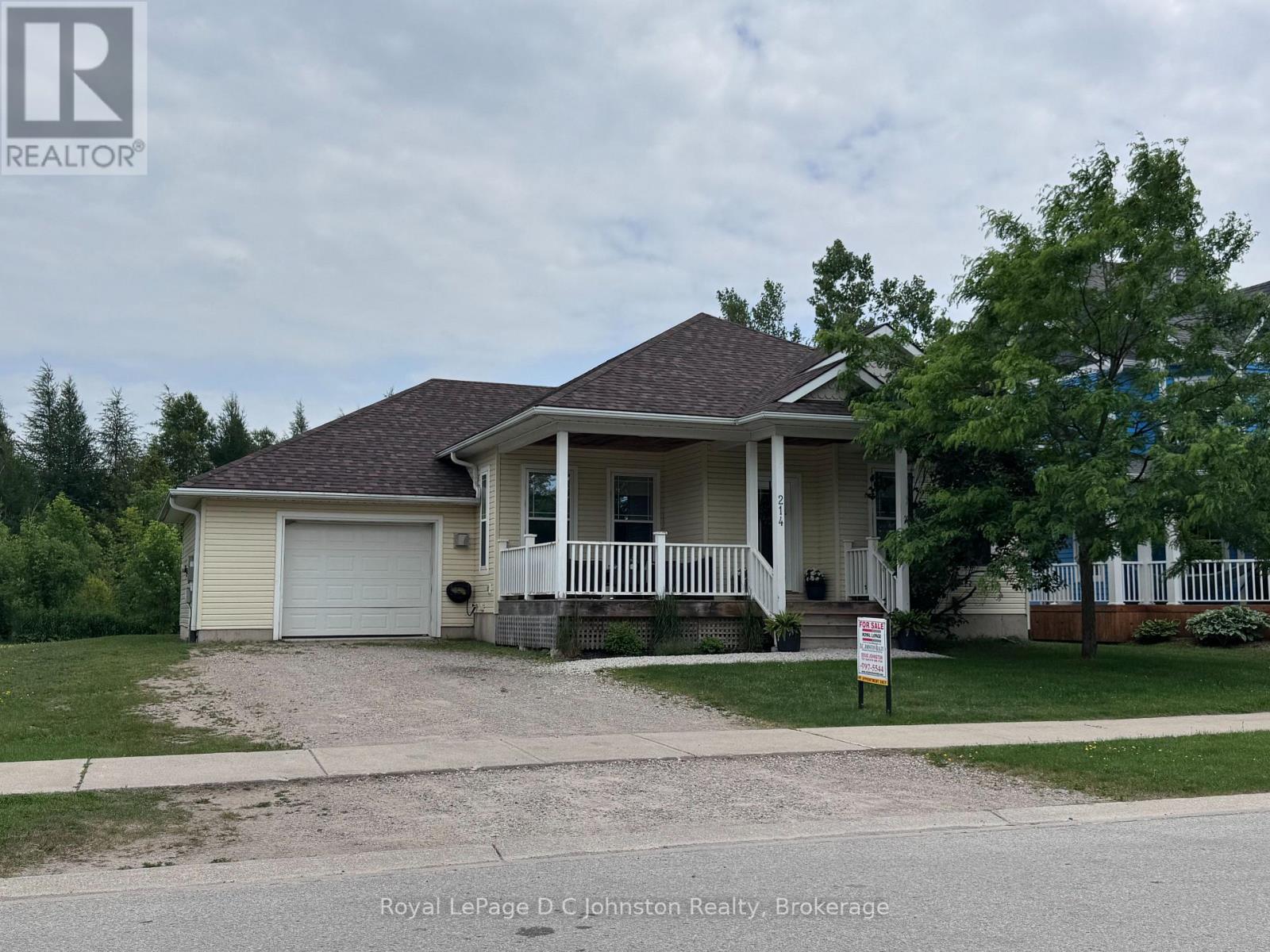 214 EMERALD DRIVE S