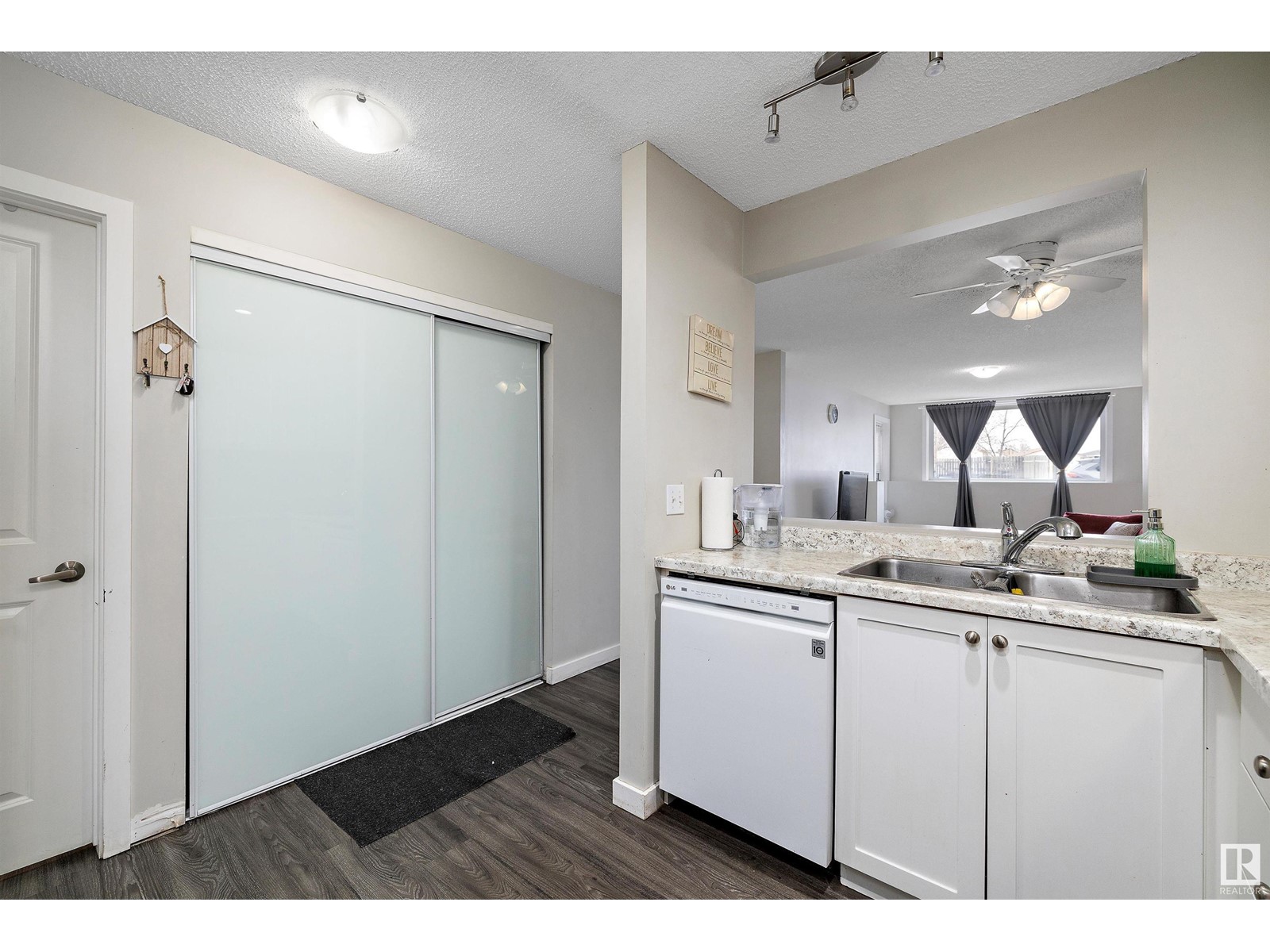 #101 14808 26 ST NW