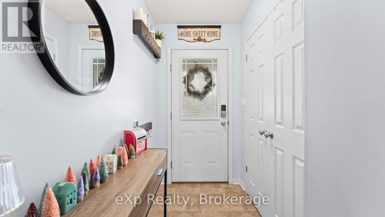 78 - 409 JOSEPH STREET