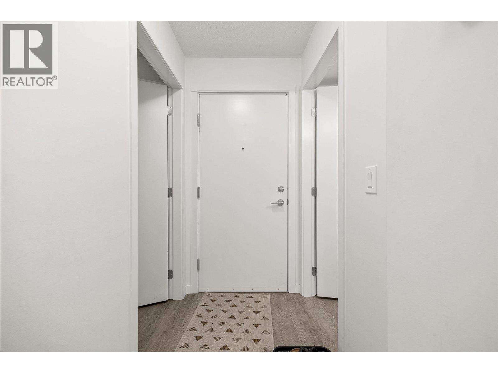 655 Academy Way Unit# 212