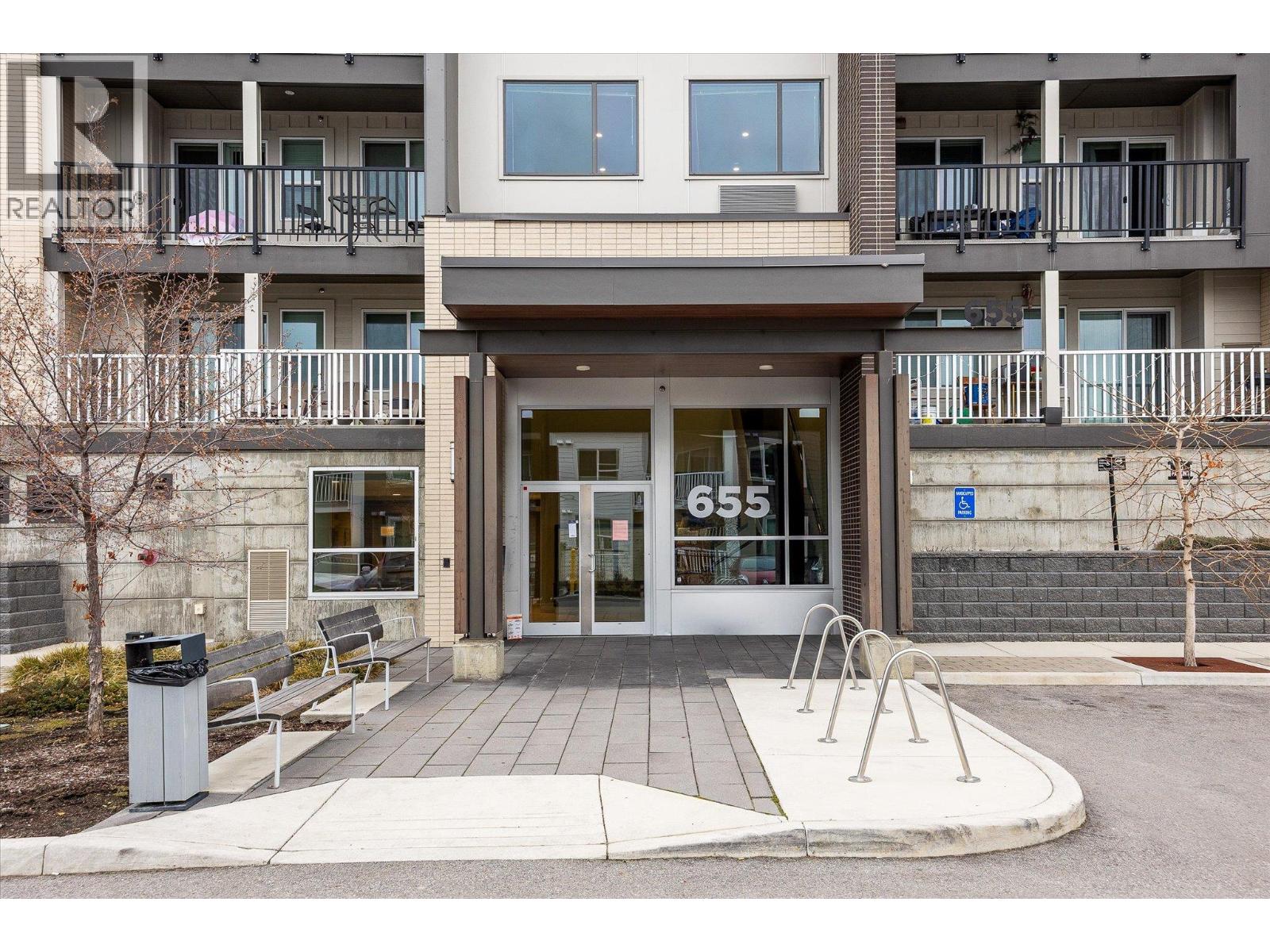 655 Academy Way Unit# 212