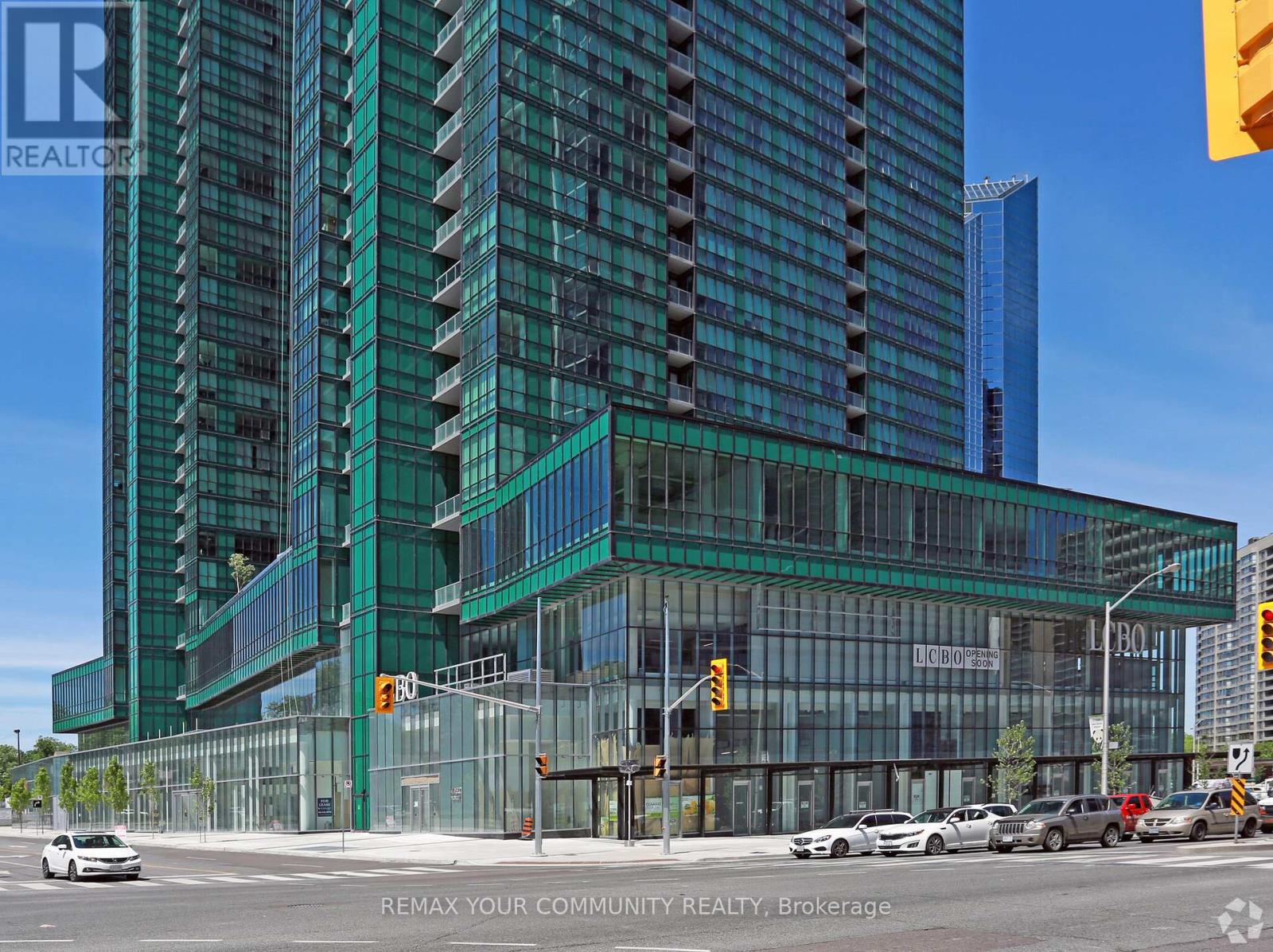 319 - 4750 YONGE STREET