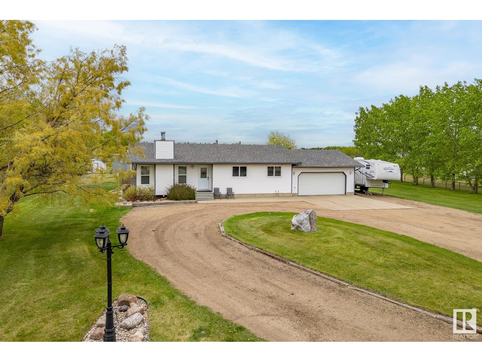 #386 52306 RGE ROAD 212