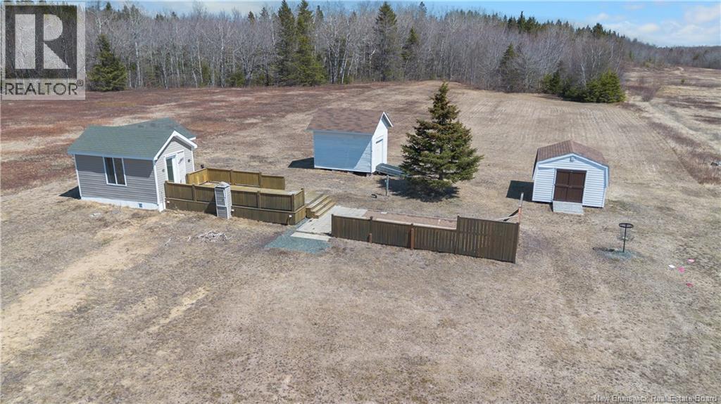 3764 Chemin Robinson