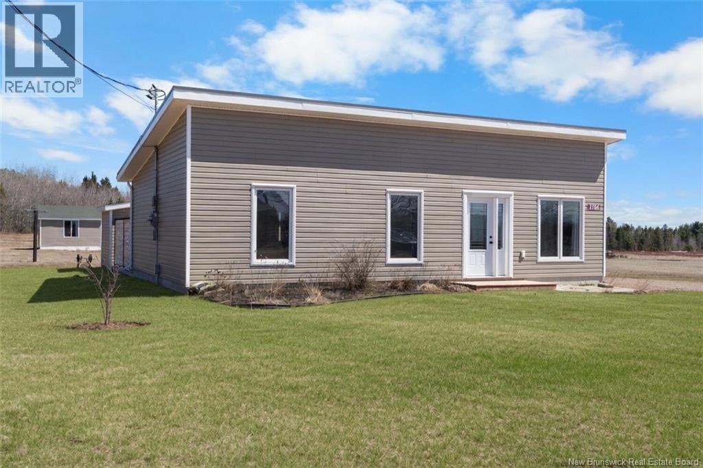 3764 Chemin Robinson