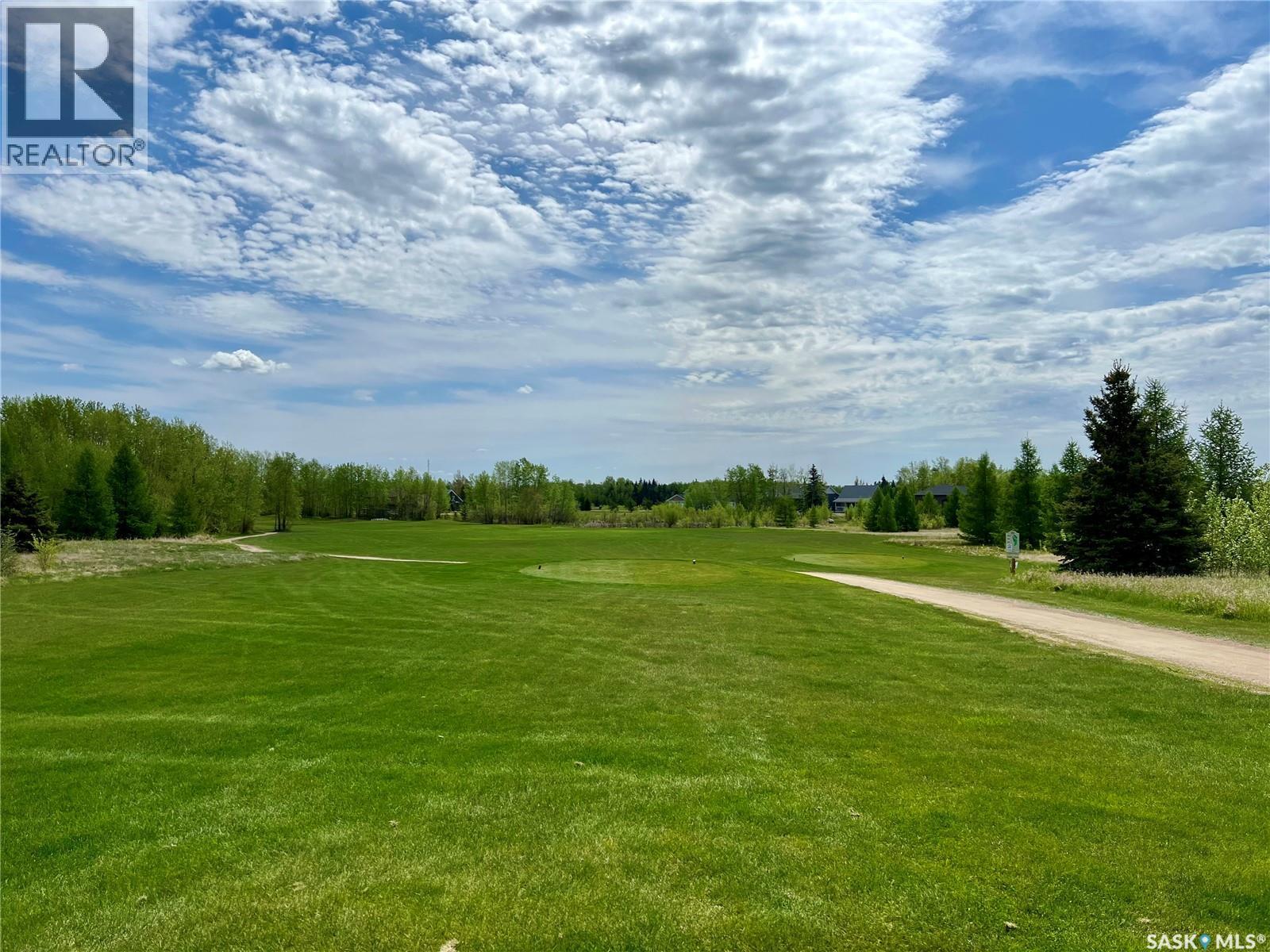 405 Northern Meadows CRESCENT