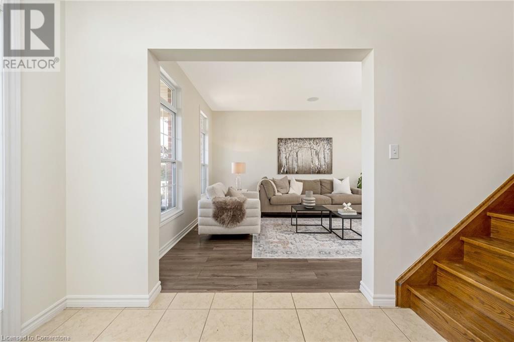 237 RIDGE TOP Crescent