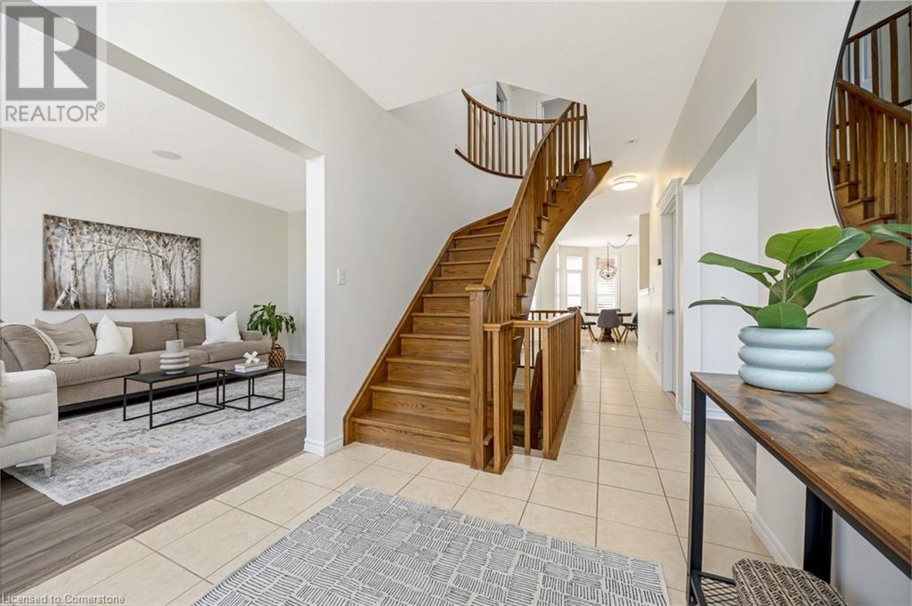 237 RIDGE TOP Crescent