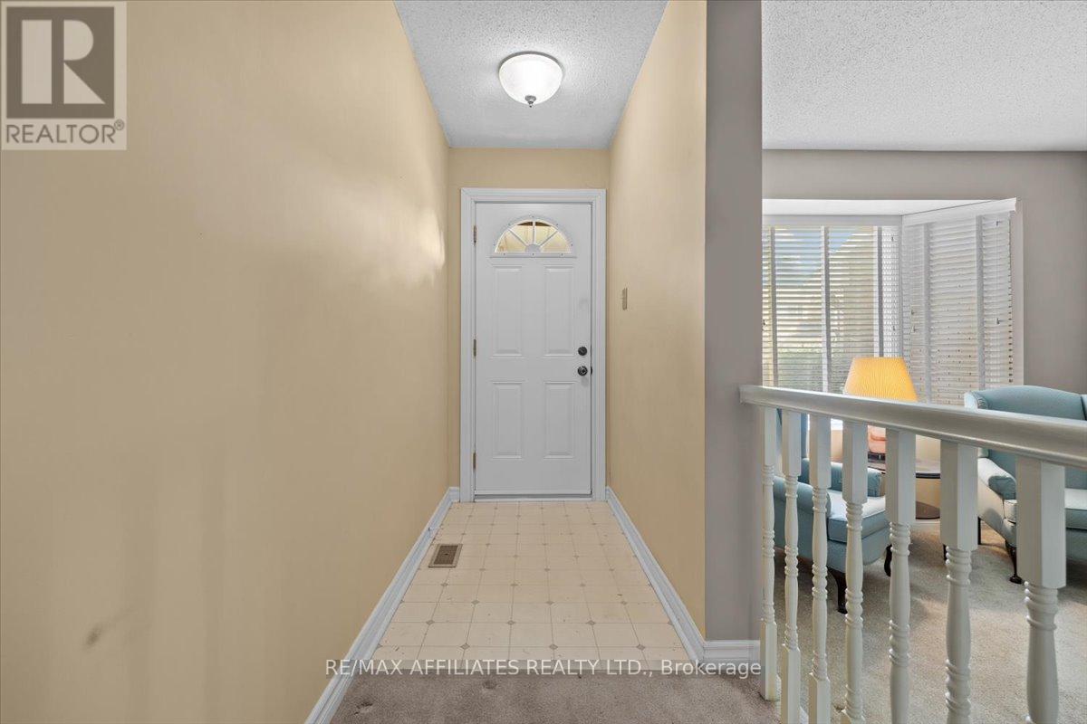 1080 ST LUCIA PLACE