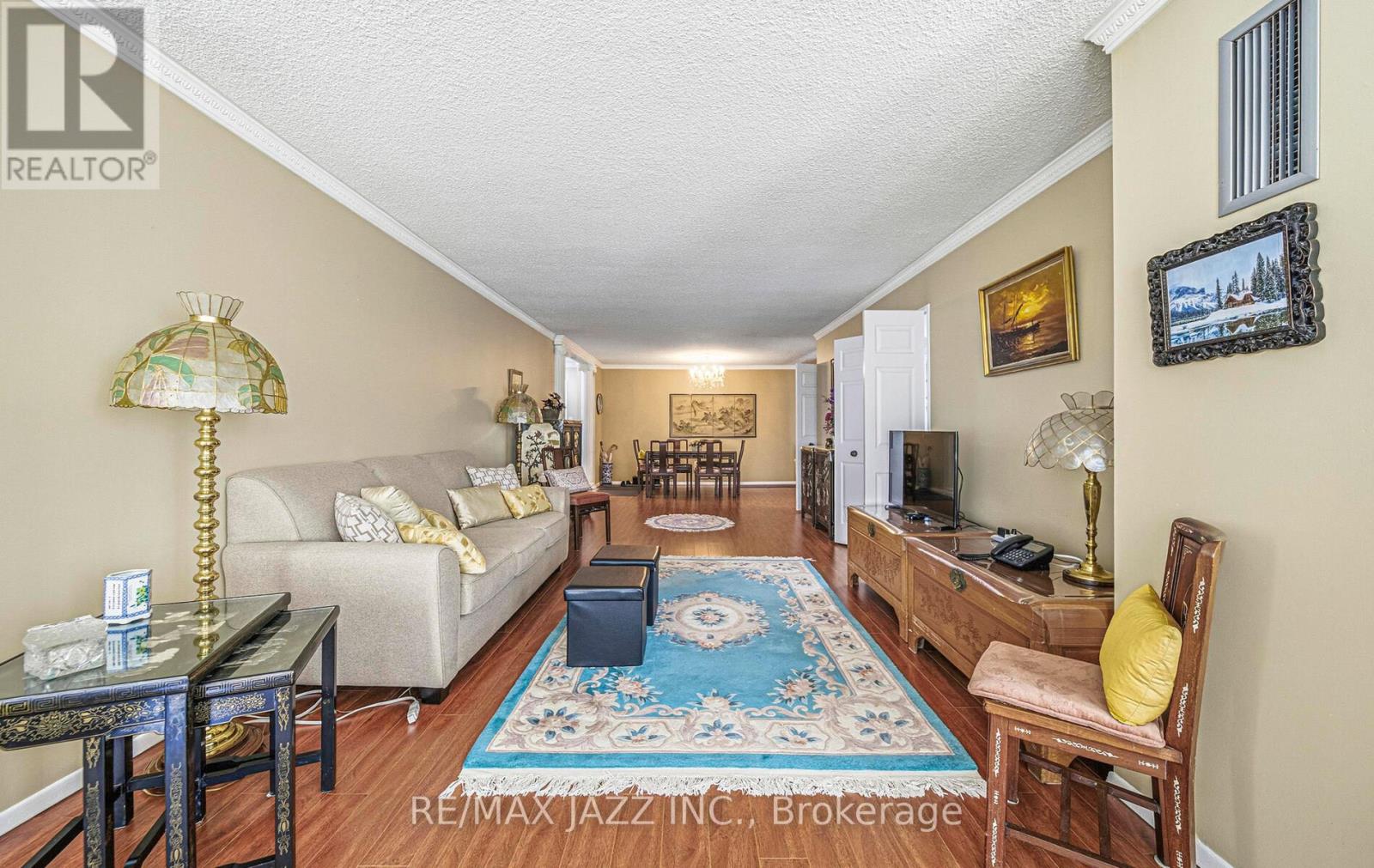 801 - 2330 BRIDLETOWNE CIRCLE