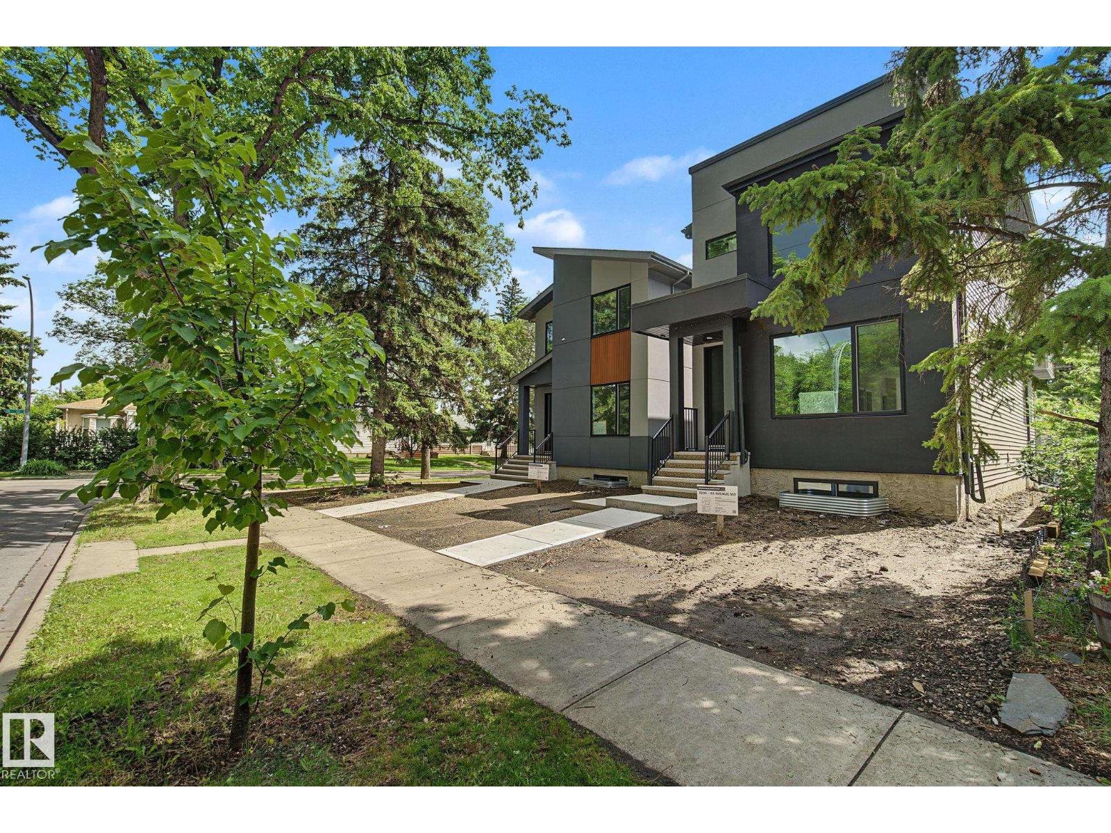 7605 92 AV NW