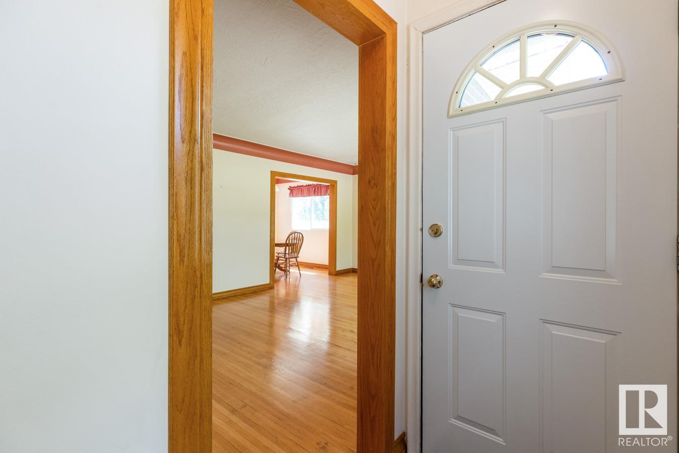11831 134 ST NW