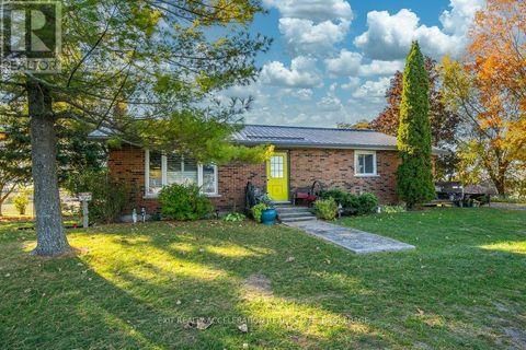 2346 COUNTY ROAD 22 Loyalist (Lennox and Addington - South) ON K0H1G0