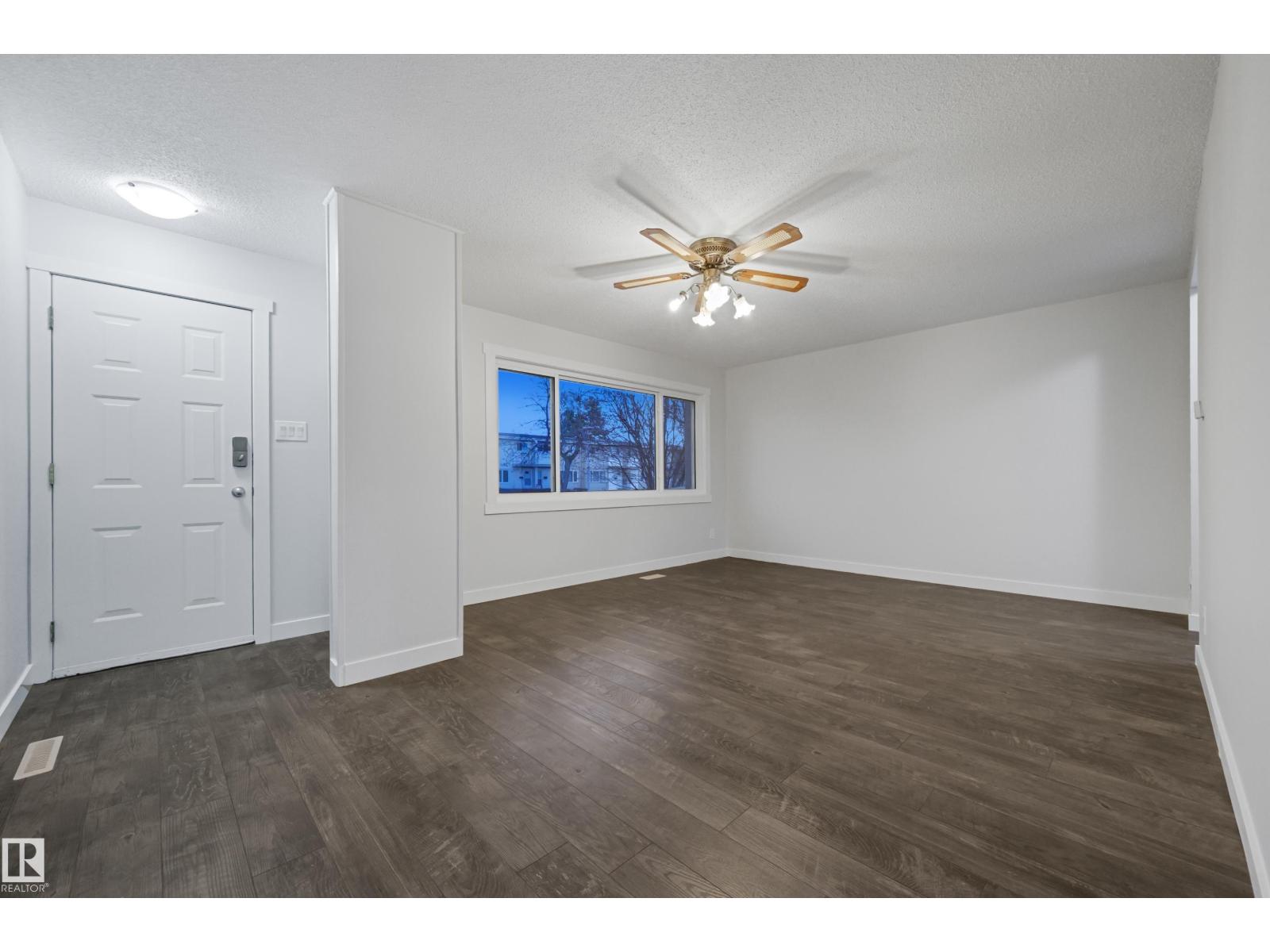 13228 83 ST NW NW