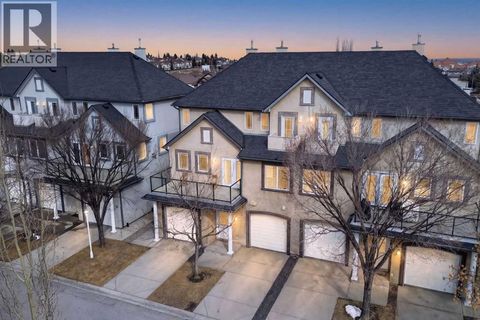 34 Simcoe Place SW Calgary AB T3H4T8
