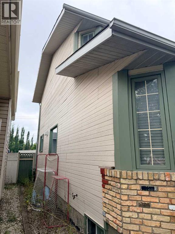 319 Sunvale Drive SE