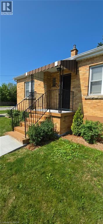 622 UPPER SHERMAN Avenue