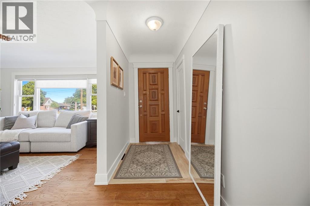622 UPPER SHERMAN Avenue