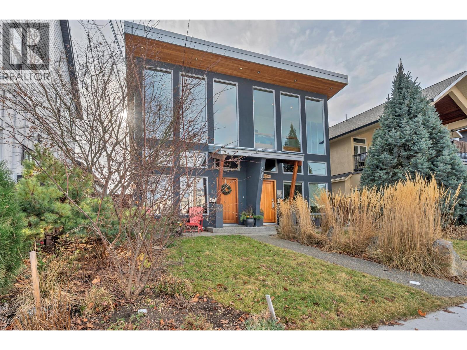 434 ALEXANDER Avenue Unit# 101