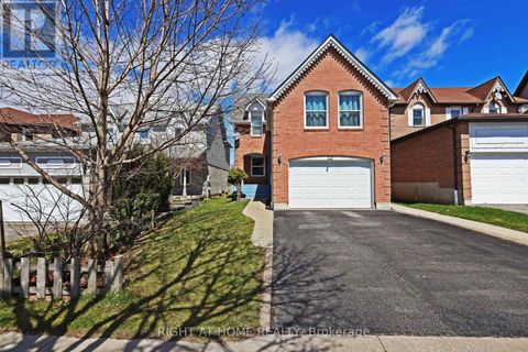 32 CHAPMAN DRIVE Ajax (Central) ON L1T3C3