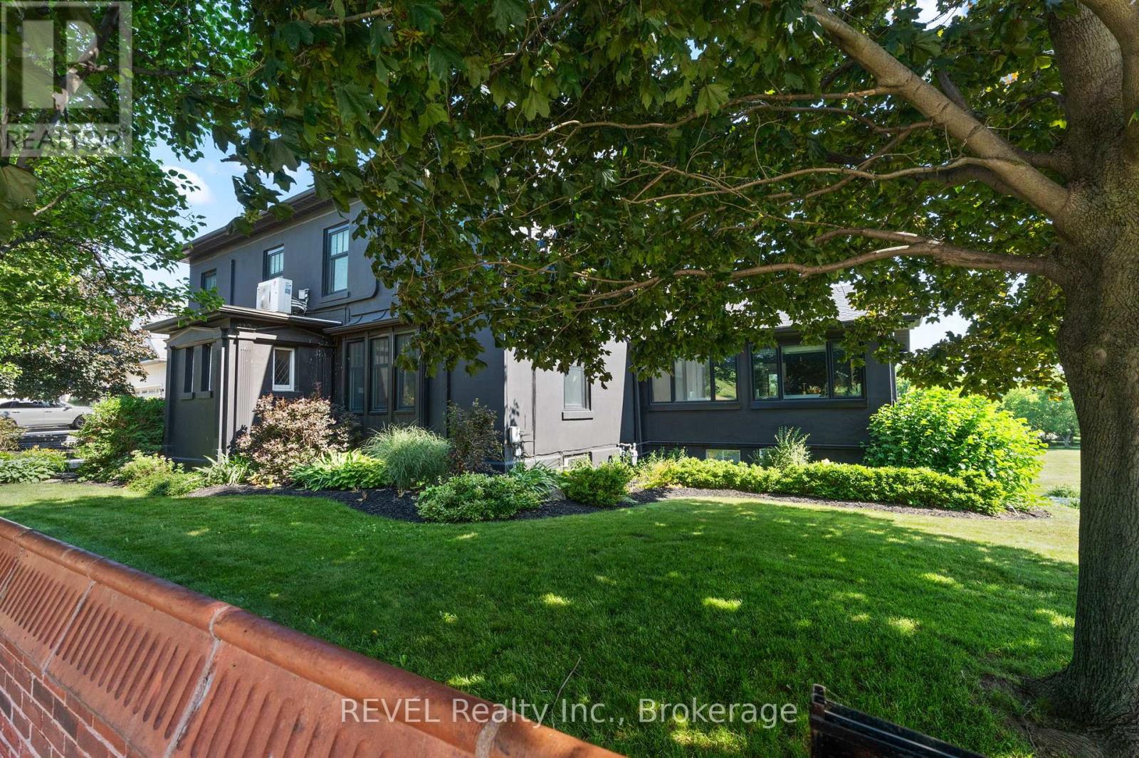 3543 KING STREET
