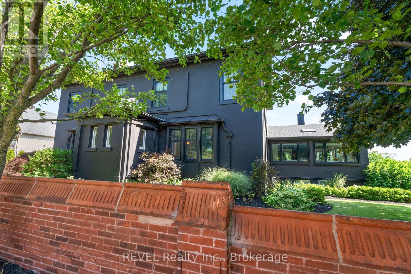 3543 KING STREET