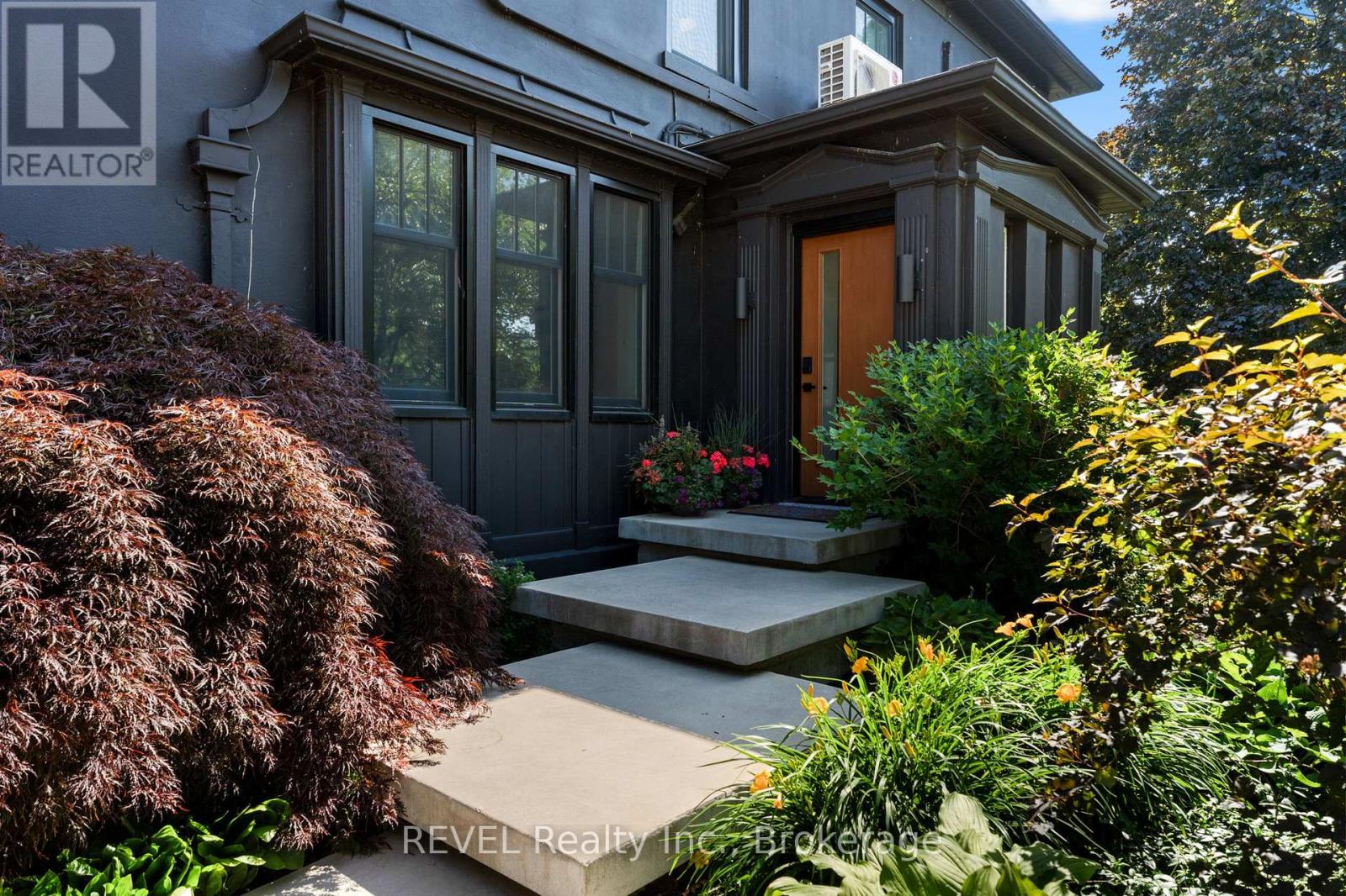 3543 KING STREET