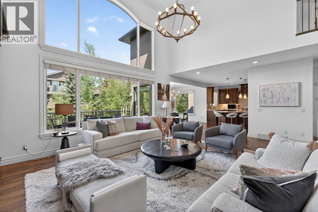 32 Aspen Meadows Manor SW