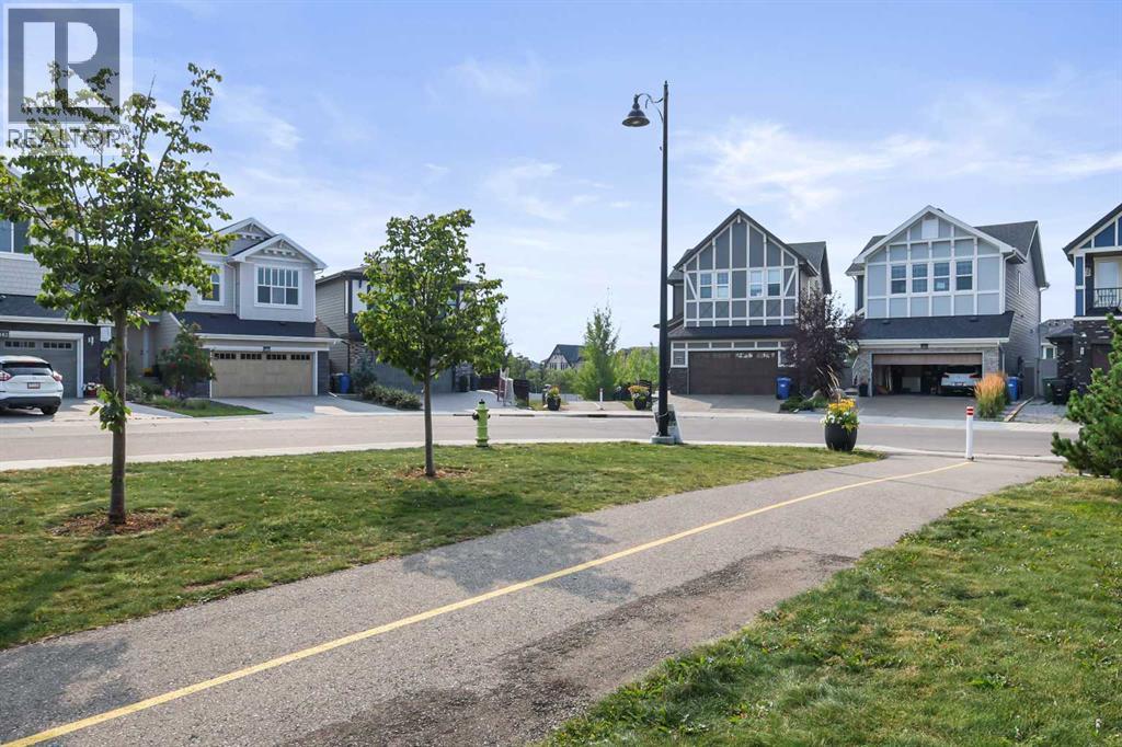 186 West Grove Point SW