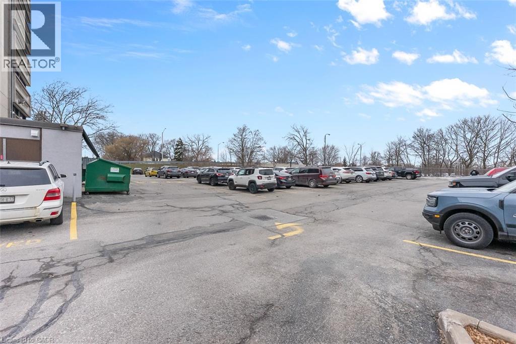 5400 PORTAGE Road Unit# 603-604