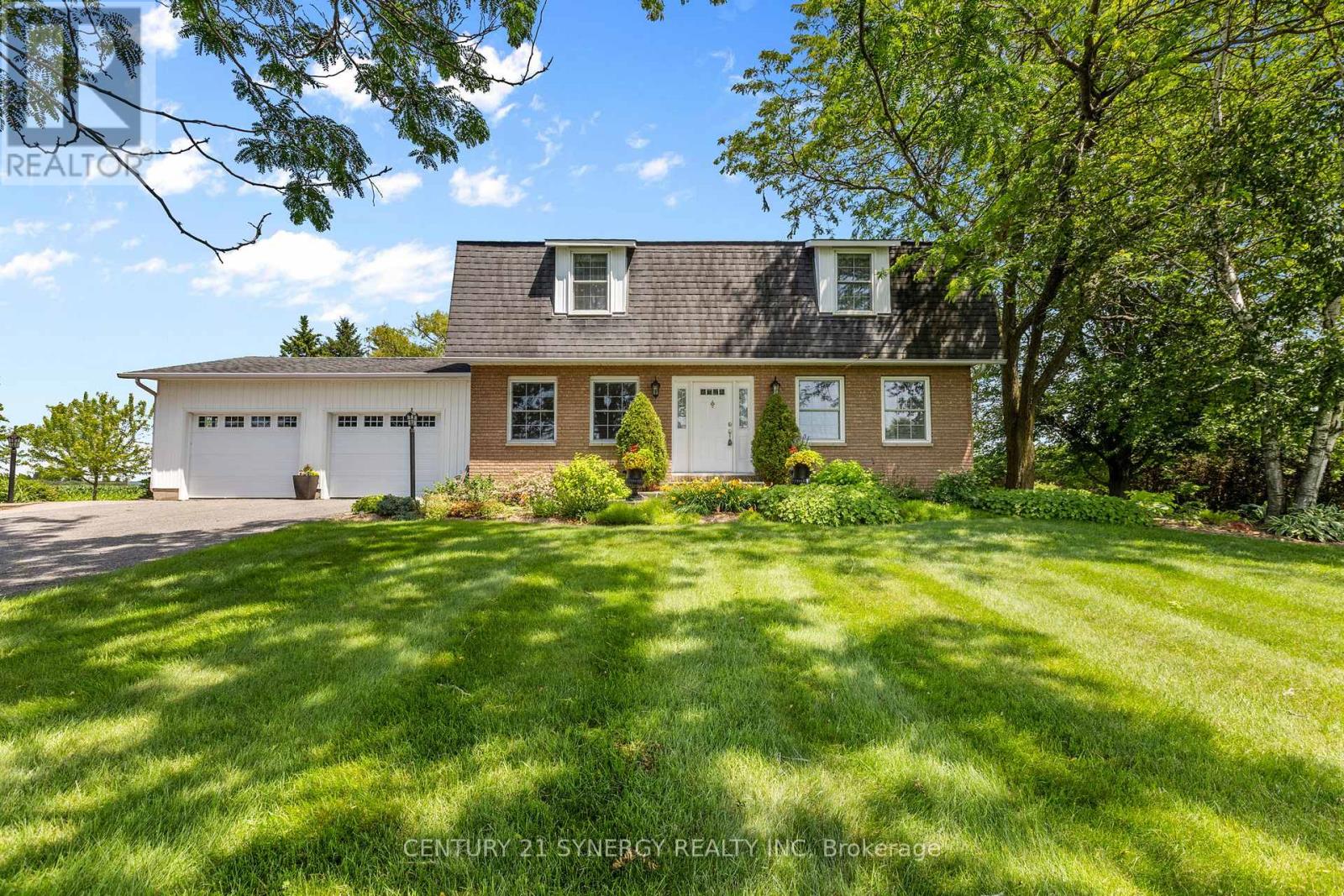 Photo 1 of 48 — 183 HAMILTON ROAD, Russell, ON K4R1E5