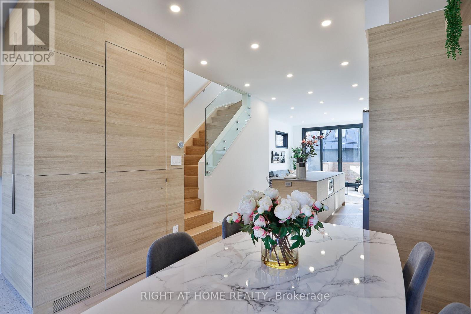 MAIN AND LANEWAY - 11 MERRILL AVENUE W