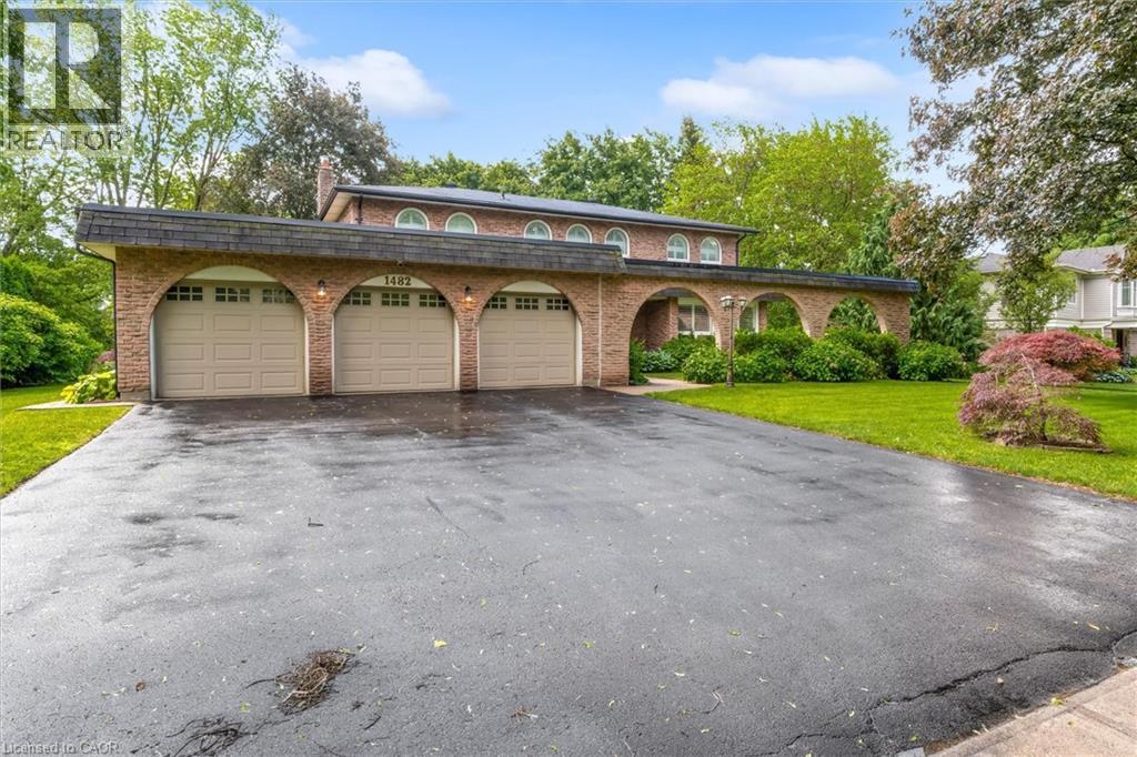 1482 CAULDER Drive