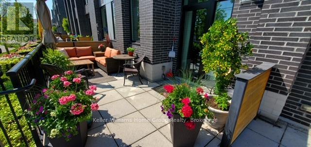 AT5 - 53 ARTHUR STREET S