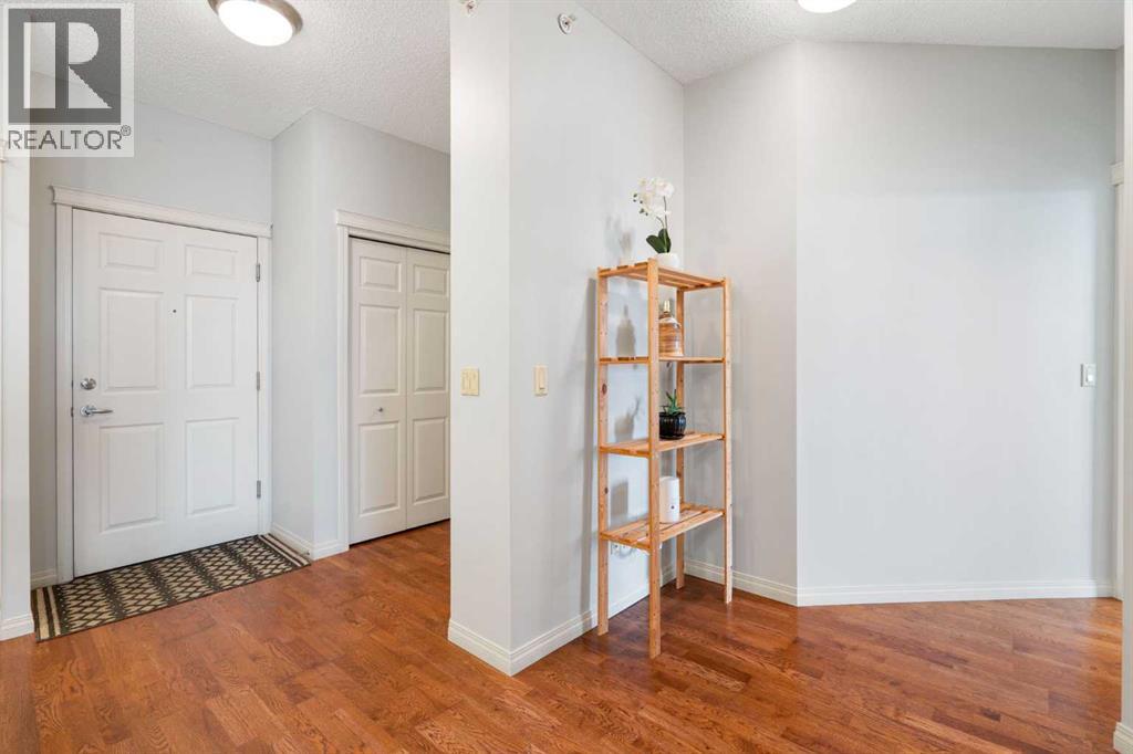 310, 25 Prestwick Drive SE