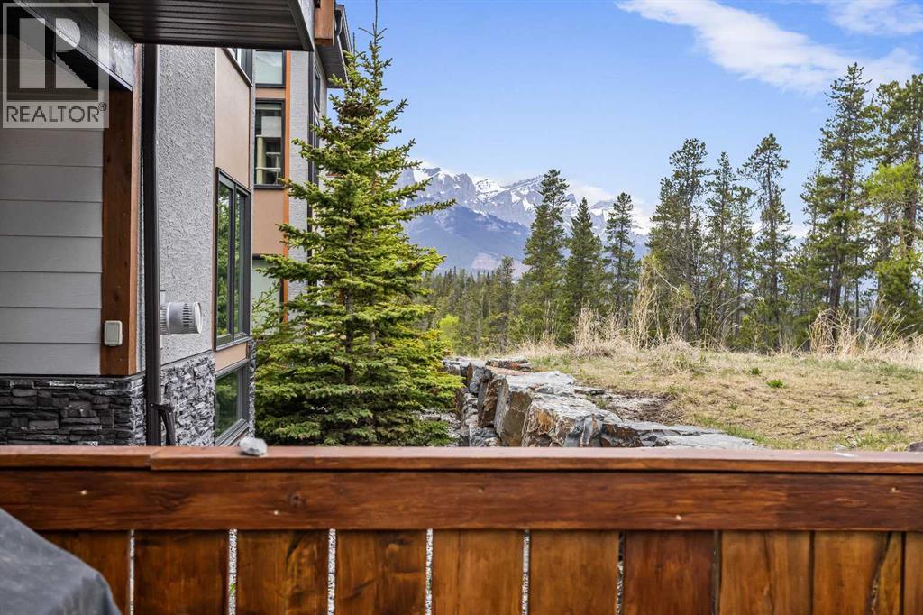 303, 102 Stewart Creek