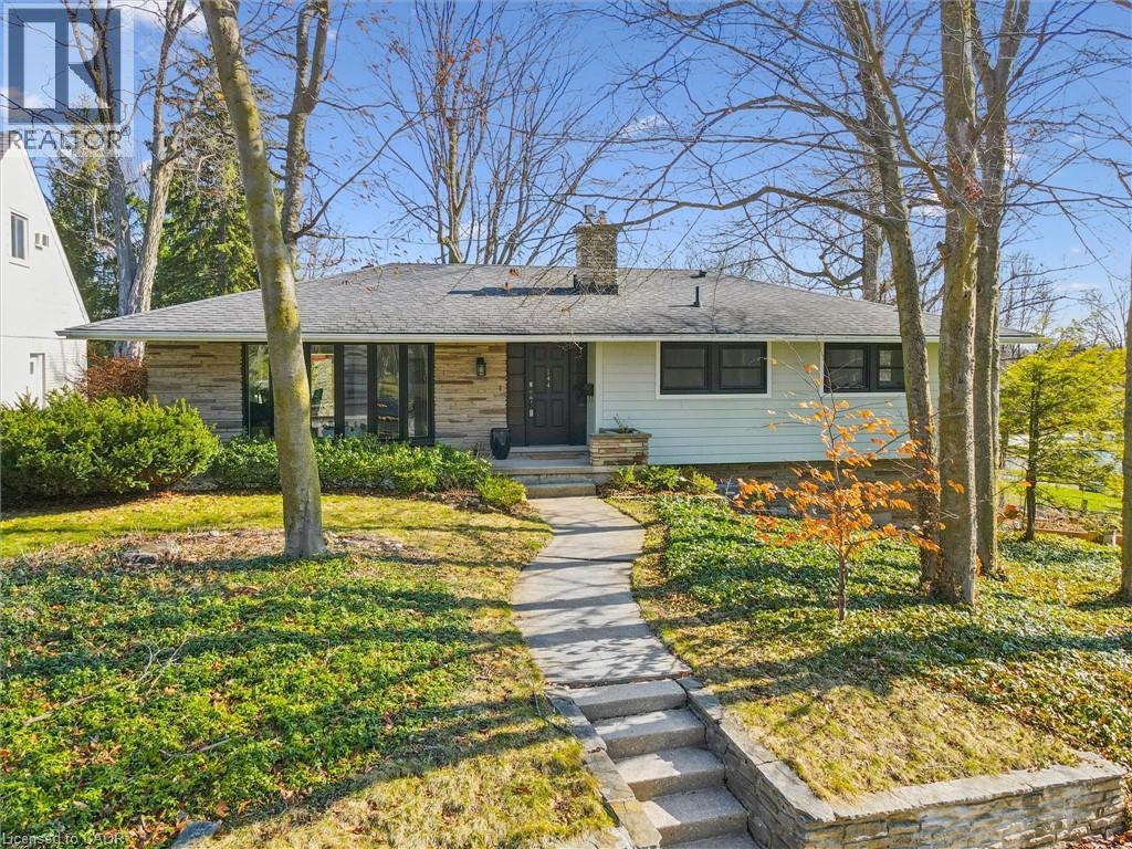 144 RIPPLEWOOD Crescent