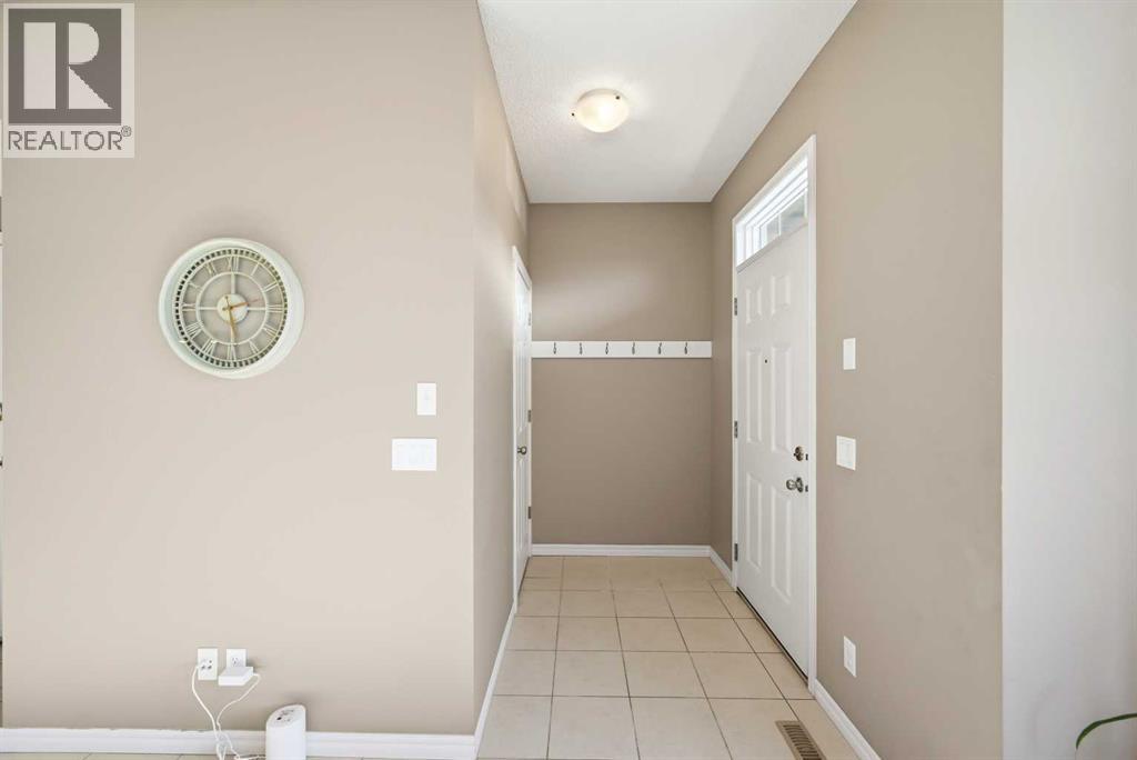 69 Skyview Springs Crescent NE