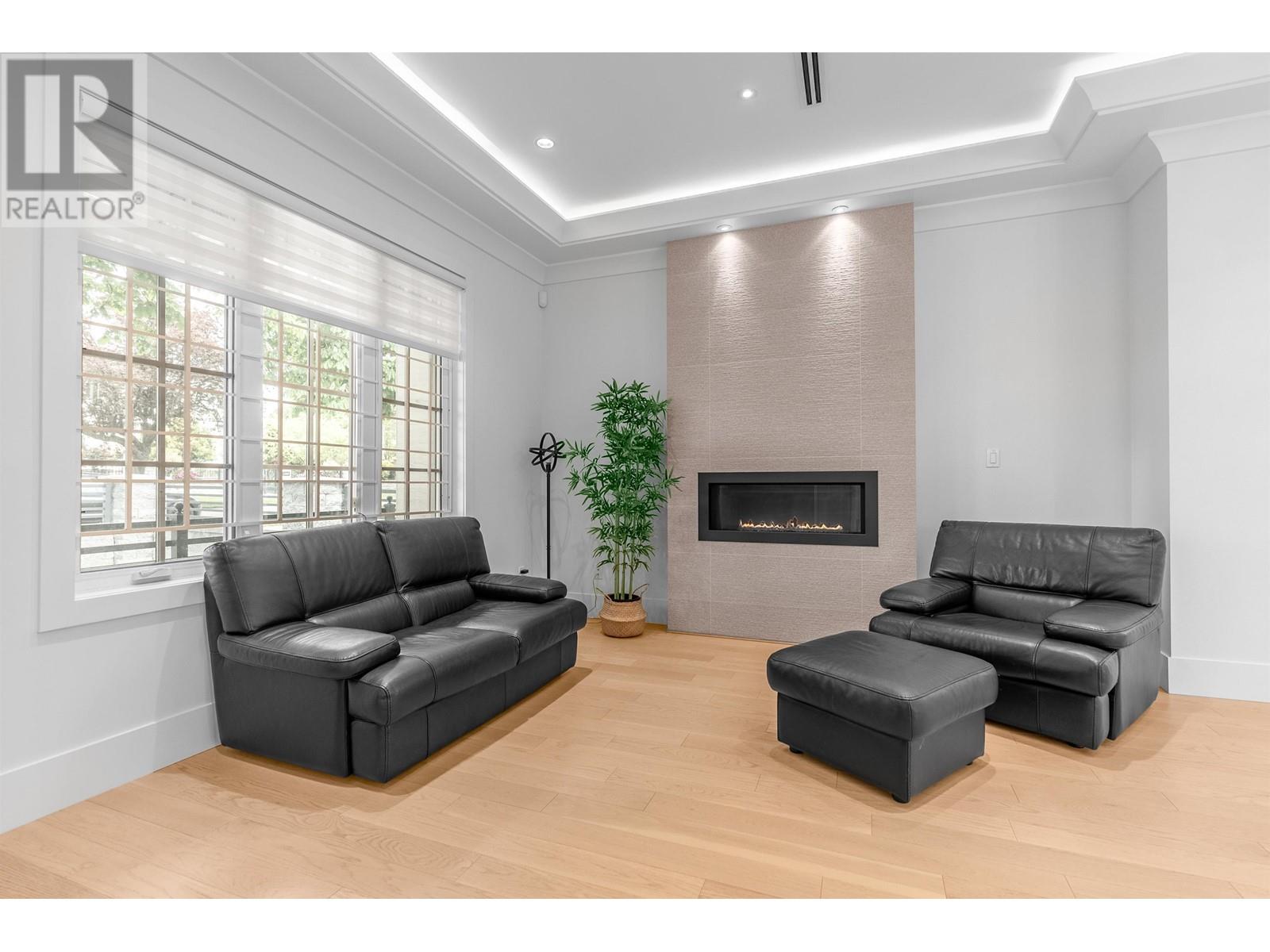 1316 W 59TH AVENUE