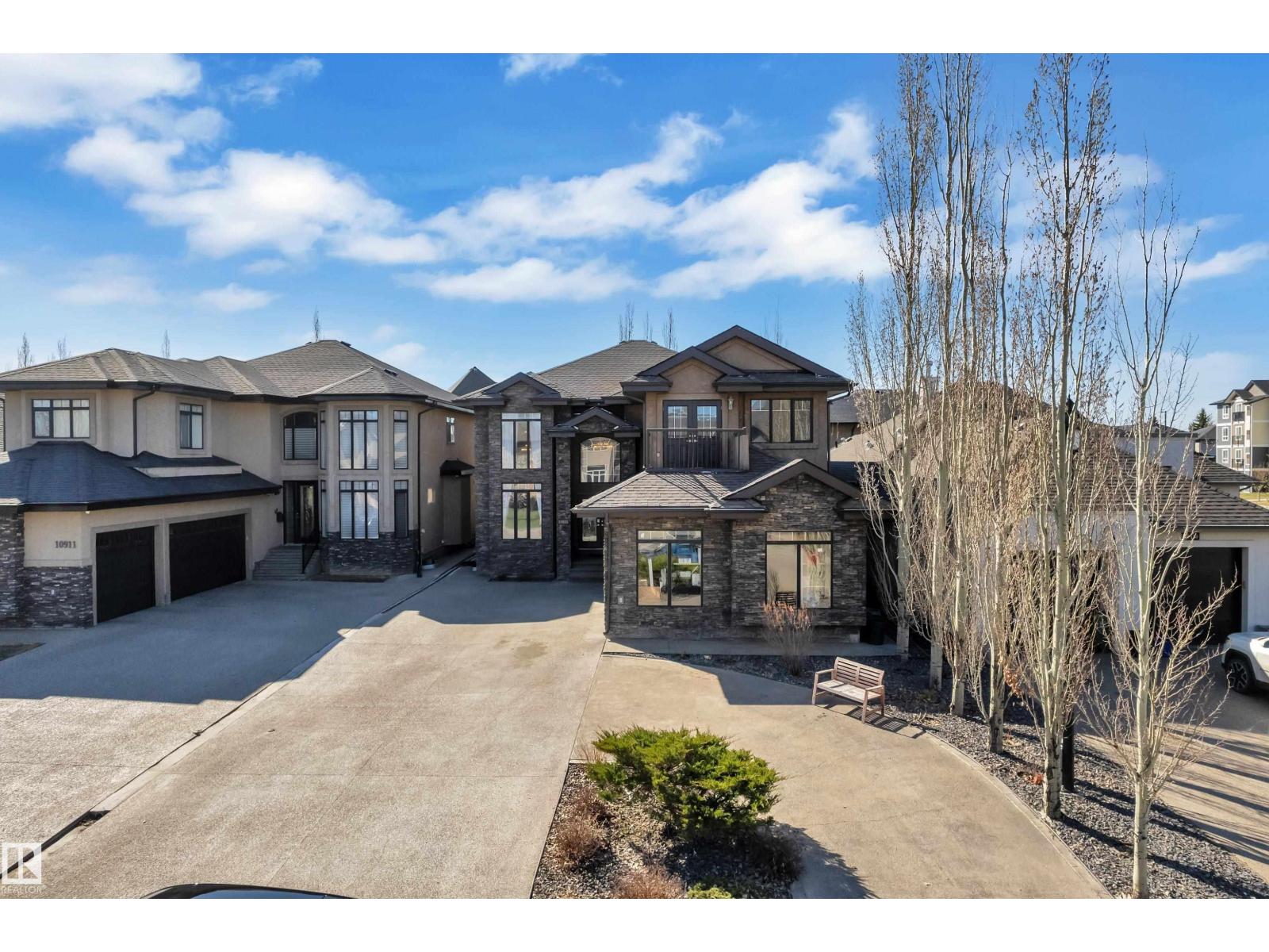 10915 175 AV NW NW