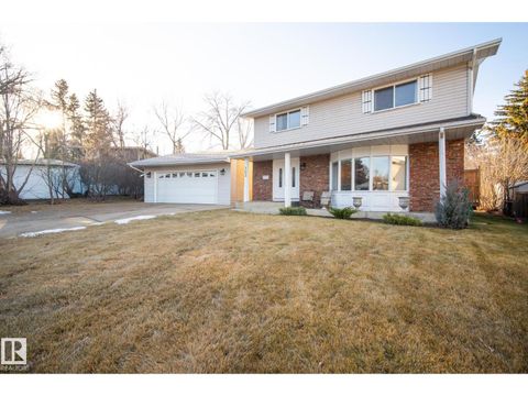 103 MANOR PL Sherwood Park AB T8A0S9