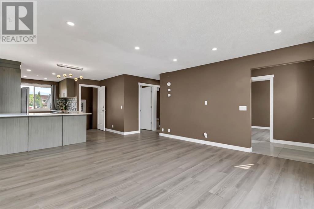 7 Castledale Way NE