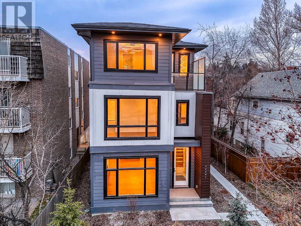#1, 742 Memorial Drive NW