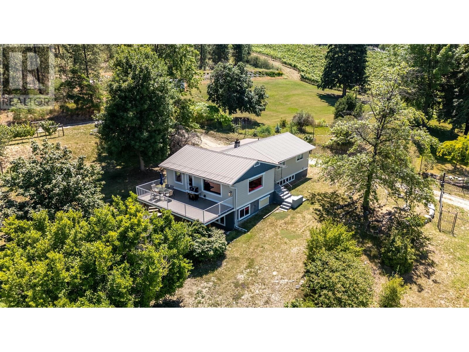 2864 ARAWANA Road