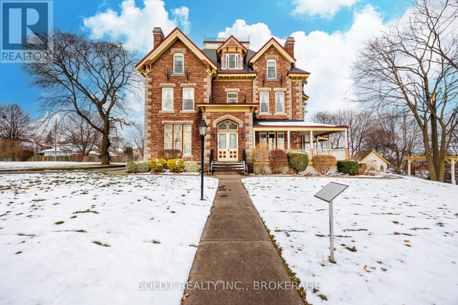 14 ST. DAVID ROAD W
